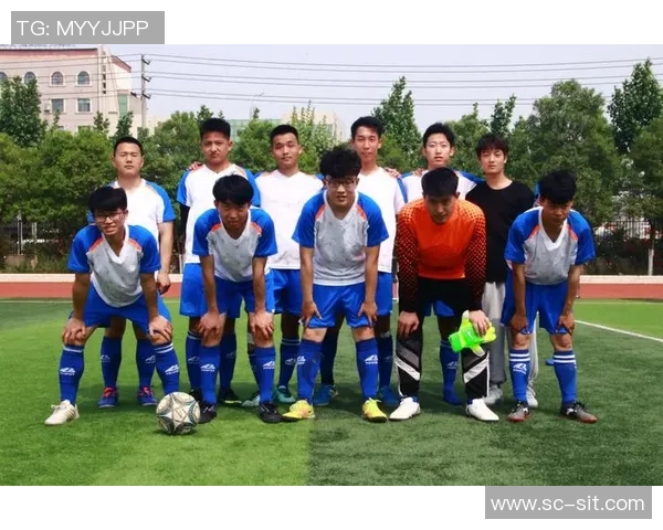 商丘足球明星最新阵容揭晓各路球员实力分析与前景展望 商丘足球明星最新阵容揭晓各路球员实力分析与前景展望