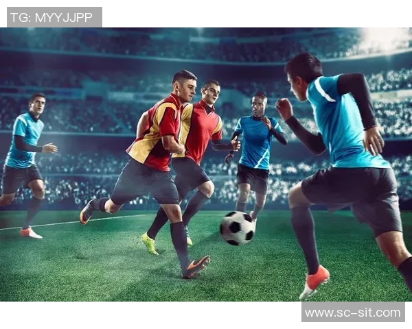 女足球明星的身材塑造与运动表现的完美结合探讨